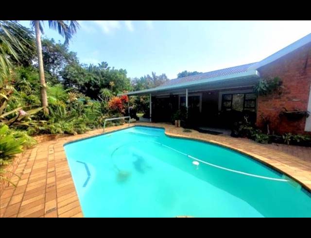 4 BEDROOM HOUSE FOR SALE IN MEER EN SEE